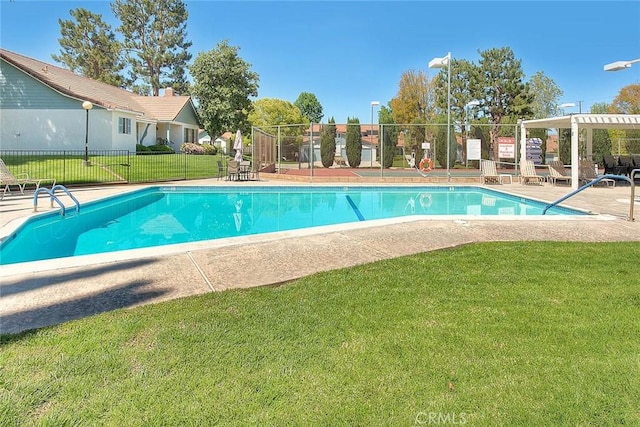 28 Dearborn Cir, Redlands, CA 92374 - community pool featuring a patio area