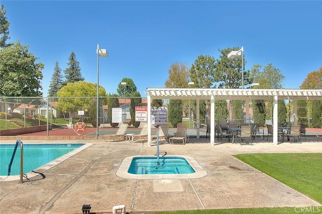 28 Dearborn Cir, Redlands, CA 92374 - community pool with a patio area