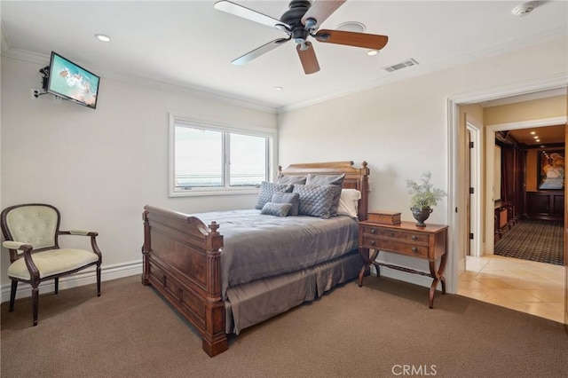 carpeted bedroom with ceiling fan, baseboards, ornamental molding, visible vents, and recessed lighting