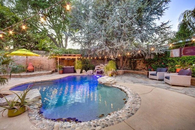 806 Vista Cerro Dr, Paso Robles, CA 93446 - view of pool featuring a patio area, a fenced in pool, and a fenced backyard
