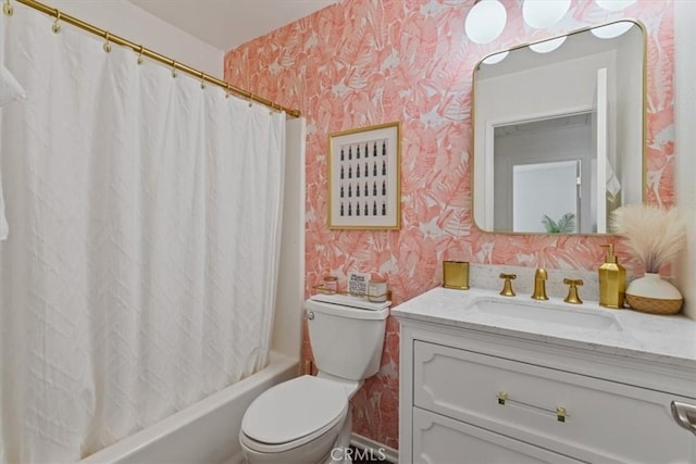full bathroom featuring wallpapered walls, shower / bath combo with shower curtain, toilet, and vanity