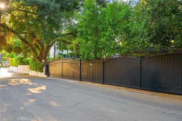 22959 Humming Bird Way, Calabasas, CA 91302 - photo 59