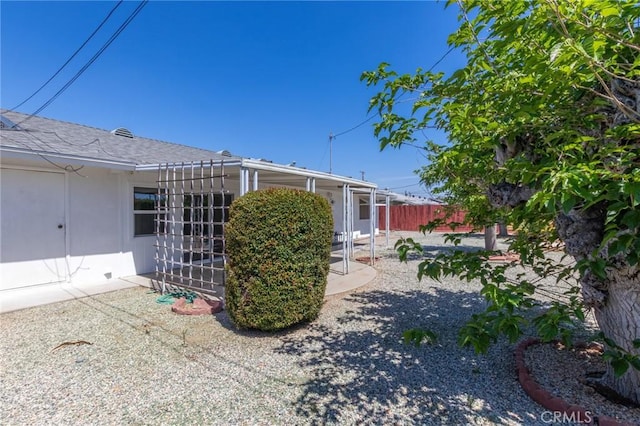 28590 Middlebury Way, Menifee, CA 92586 - back of house with fence