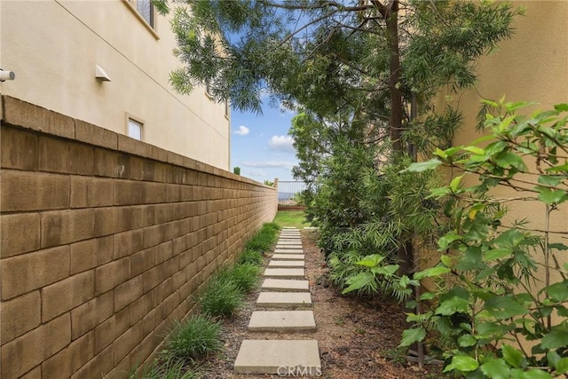 676 E Desert Willow Rd, Azusa, CA 91702 - view of yard with fence