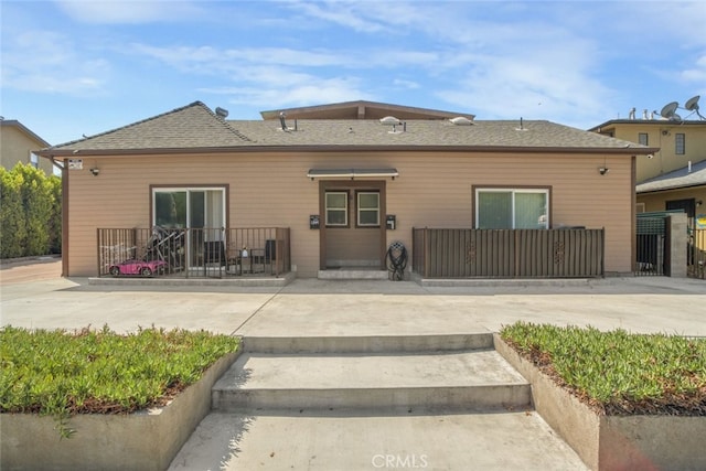 1344 E Broadway, Glendale, CA 91205 - rear view of house with a patio