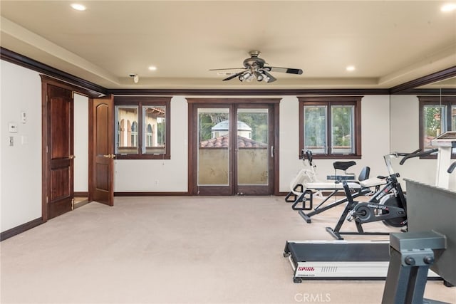 exercise room with recessed lighting, a ceiling fan, baseboards, and light carpet