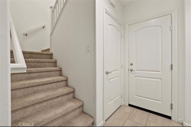 94 Jaripol Cir, Rancho Mission Viejo, CA 92694 - view of stairs