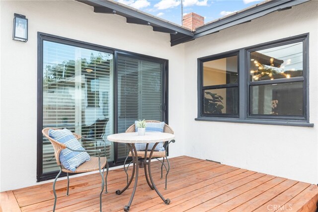 2430 Van Wick St, Inglewood, CA 90303 - view of wooden deck