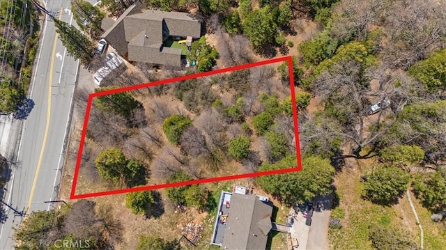 27488 N Bay Rd, Lake Arrowhead, CA 92352