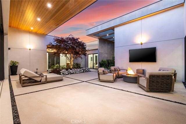 6691 Country Cir, Huntington Beach, CA 92648 - photo 46