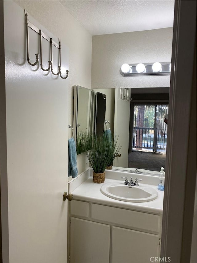 2800 Keller Dr Unit 34, Tustin, CA 92782 - bathroom with vanity