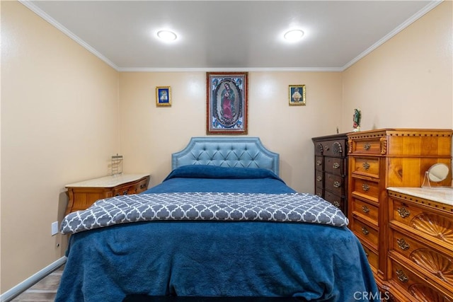 1843 Cerritos Ave, Long Beach, CA 90806 - bedroom with crown molding and baseboards