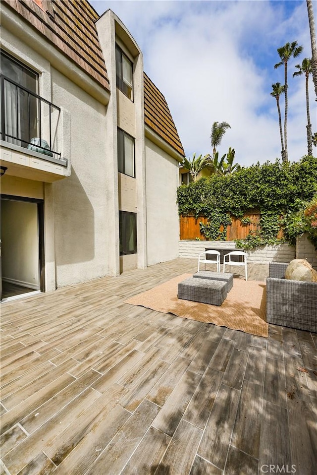2357 Palos Verdes Dr W Unit 3, Palos Verdes Estates, CA 90274 - wooden deck featuring fence