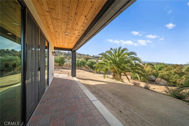 41950 Hacienda Dr, Murrieta, CA 92562 - view of patio