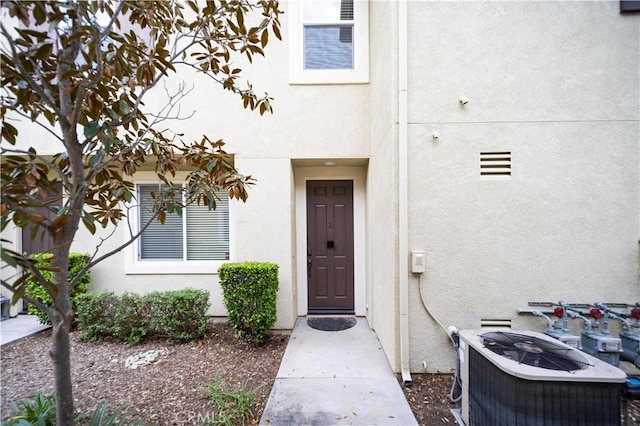 27518 Hazelhurst St Unit 1, Murrieta, CA 92562 - entrance to property with stucco siding
