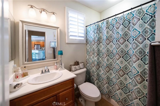 27518 Hazelhurst St Unit 1, Murrieta, CA 92562 - bathroom with vanity and a shower with curtain
