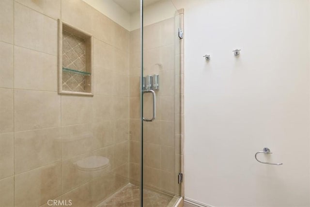 4730 Ben Ave Unit 3, Valley Village, CA 91607 - full bathroom featuring a shower stall