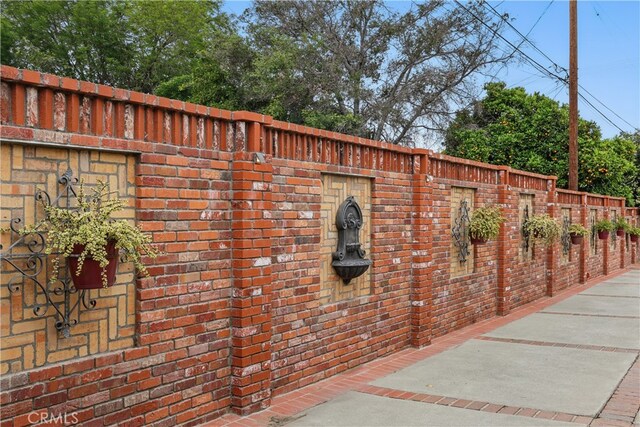 exterior space featuring fence