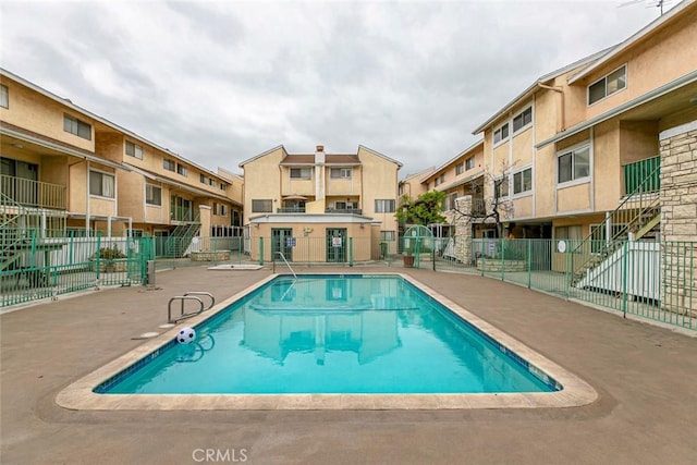121 Sinclair Ave Unit 122, Glendale, CA 91206 - pool with fence and stairs