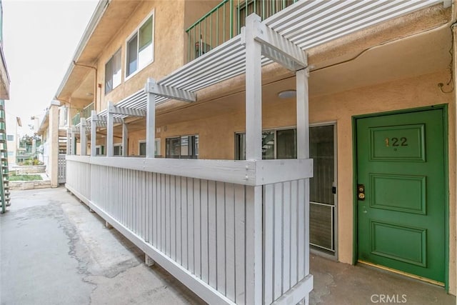 121 Sinclair Ave Unit 122, Glendale, CA 91206 - exterior space featuring a pergola