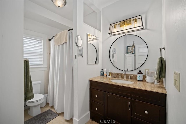 1339 Higuera St, San Luis Obispo, CA 93401 - full bath featuring toilet, a shower with curtain, vanity, and baseboards