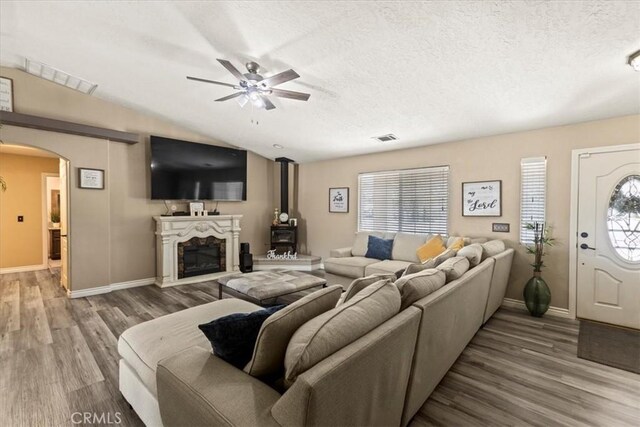 8042 Bangor Ave, Hesperia, CA 92345 - photo 6