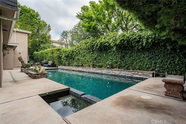 12843 Sarah St, Studio City, CA 91604 - view of pool featuring a patio area and a pool with connected hot tub