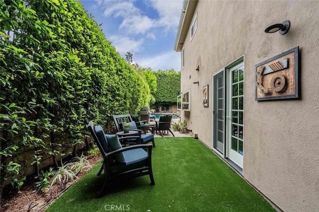 12843 Sarah St, Studio City, CA 91604 - view of green lawn featuring a patio area