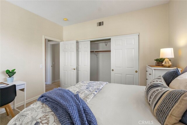 20904 Parkside, Lake Forest, CA 92630 - carpeted bedroom featuring baseboards and a closet