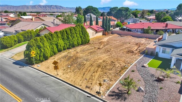 18505 Kalin Ranch Dr, Victorville, CA 92395 - photo 5