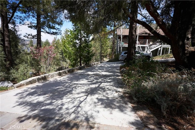 1612 Linden Dr, Pine Mountain Club, CA 93222 - view of road with driveway