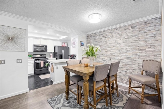 5879 Portsmouth Rd Unit 250, Yorba Linda, CA 92887 - dining room featuring dark wood-type flooring, a textured ceiling, baseboards, and ornamental molding