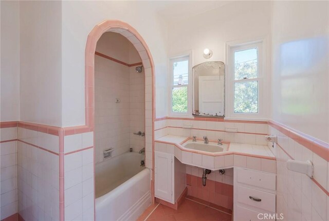1964 Palmerston Pl, Los Angeles, CA 90027 - photo 36