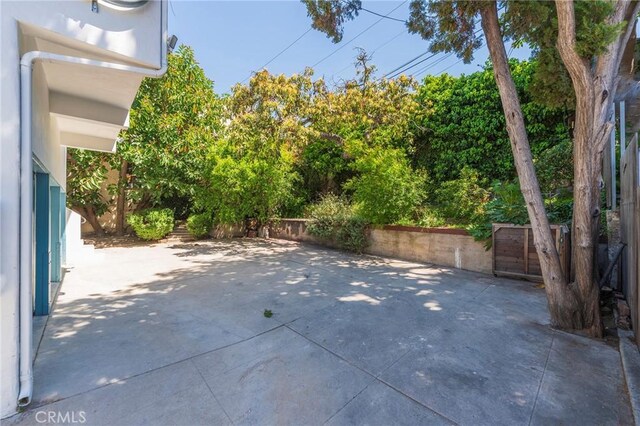 1964 Palmerston Pl, Los Angeles, CA 90027 - photo 40
