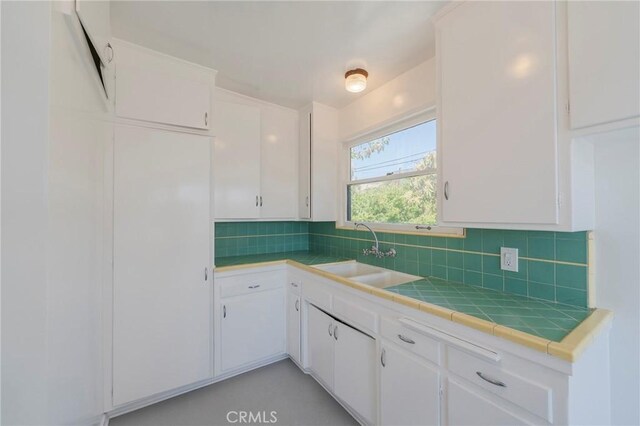 1964 Palmerston Pl, Los Angeles, CA 90027 - photo 31