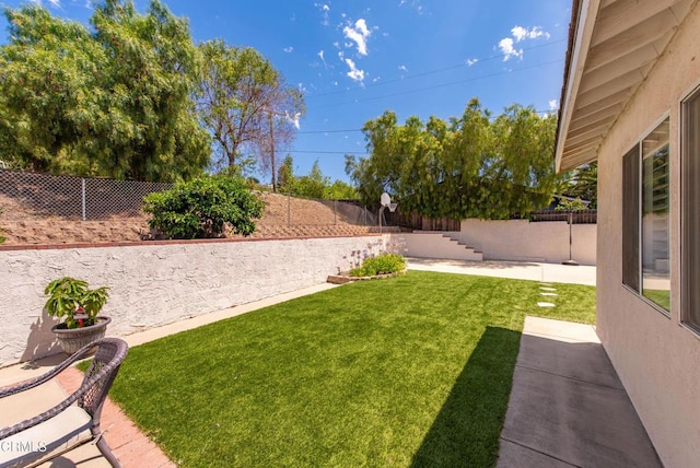 2210 Via Loma, Camarillo, CA 93012 - fenced backyard featuring a patio