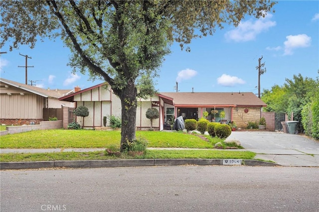 1844 Alston Ave, Colton, CA 92324 - view of front of property with concrete driveway