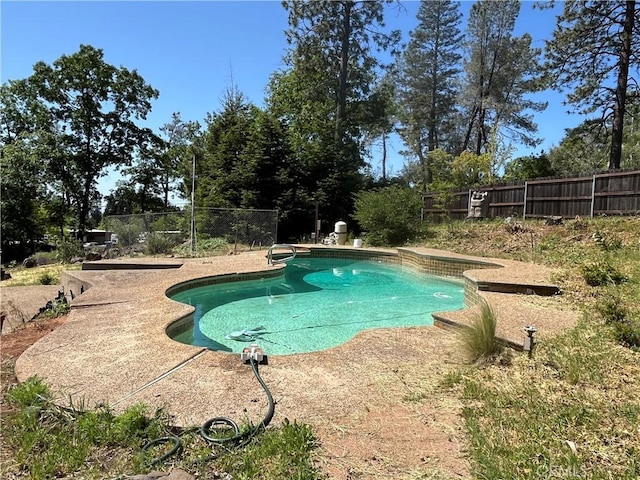 737 Roe Rd, Paradise, CA 95969 - photo 2