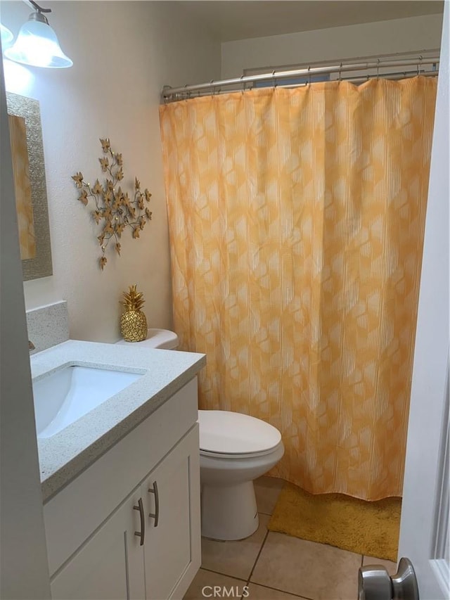 2625 W Orion Ave, Santa Ana, CA 92704 - full bath featuring tile patterned flooring, vanity, and toilet