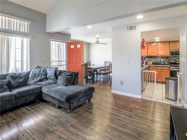 820 W Compton Blvd Unit 5, Compton, CA 90220 - living area featuring a ceiling fan, light wood finished floors, recessed lighting, baseboards, and high vaulted ceiling