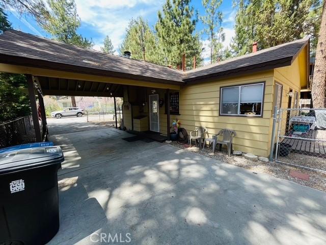 912 Tinkerbell Ave, Big Bear City, CA 92314 - photo 5