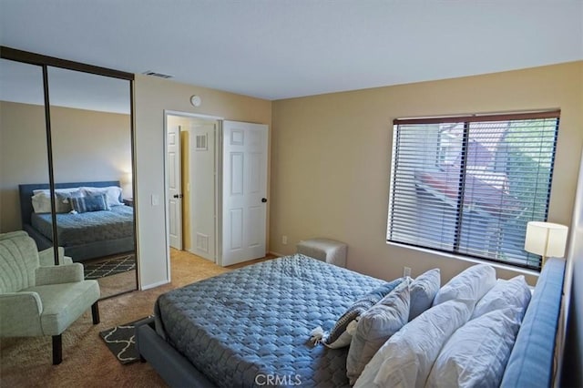 2327 Archwood Ln Unit 125, Simi Valley, CA 93063 - bedroom featuring carpet, visible vents, and a closet