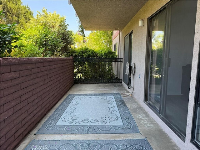 851 Ronda Mendoza Unit B, Laguna Woods, CA 92637 - photo 2