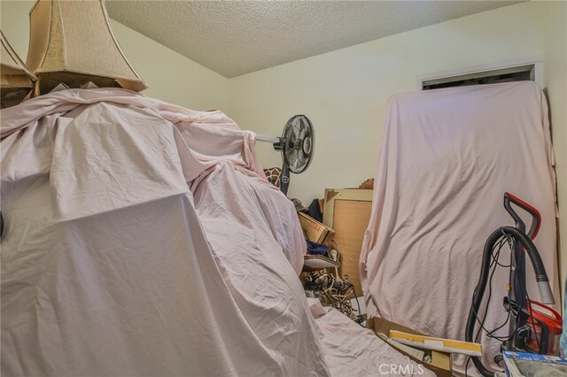 6521 Walker Ave, Bell, CA 90201 - photo 35