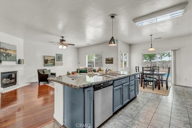 3000 S Arkle St, Visalia, CA 93292 - photo 27