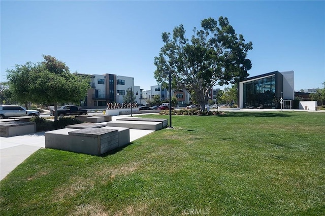 208 Novel, Irvine, CA 92618 - view of home's community with a yard