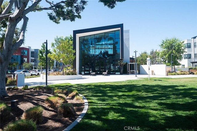 208 Novel, Irvine, CA 92618 - view of property's community featuring a yard