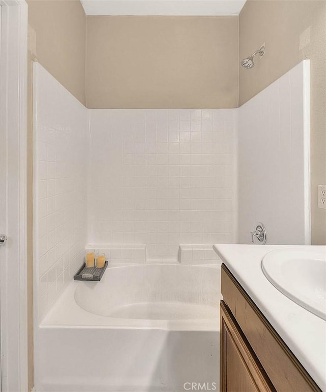 44936 Honey Locust Dr, Temecula, CA 92592 - full bathroom featuring vanity and shower / bathing tub combination