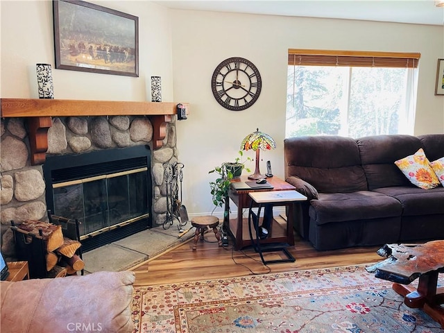 921 Piru Way, Frazier Park, CA 93225 - living area with wood finished floors and a stone fireplace