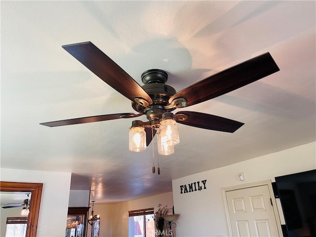 921 Piru Way, Frazier Park, CA 93225 - detailed view of a ceiling fan